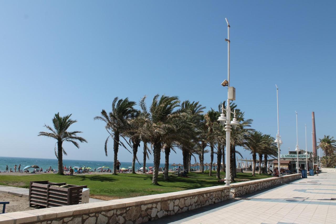 Apartamento Frente Al Mar Málaga Exterior foto